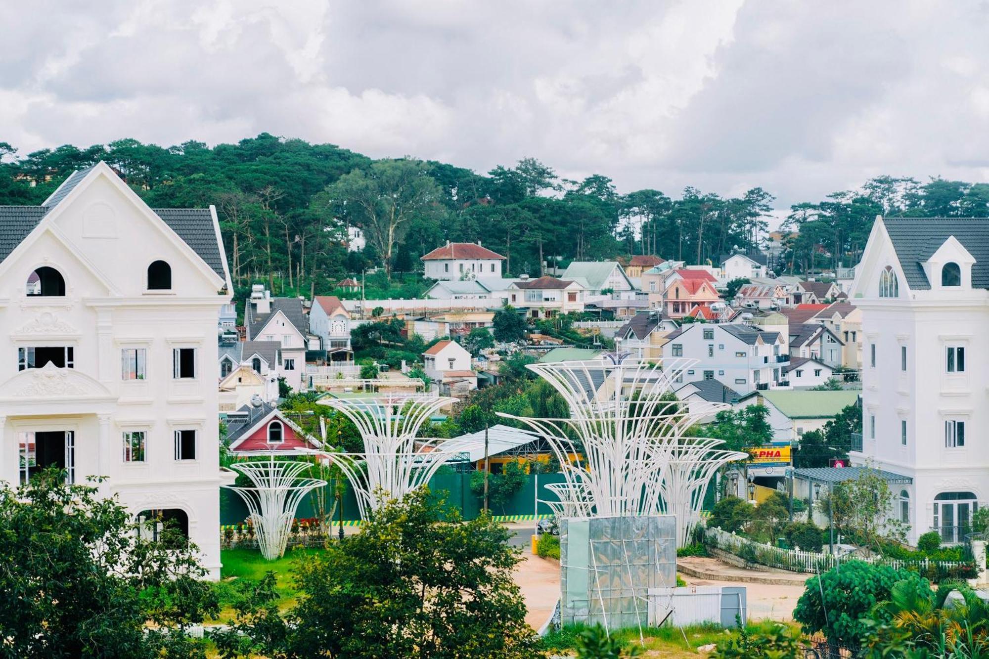 Anh Duc Hotel Da Lat City Exterior photo