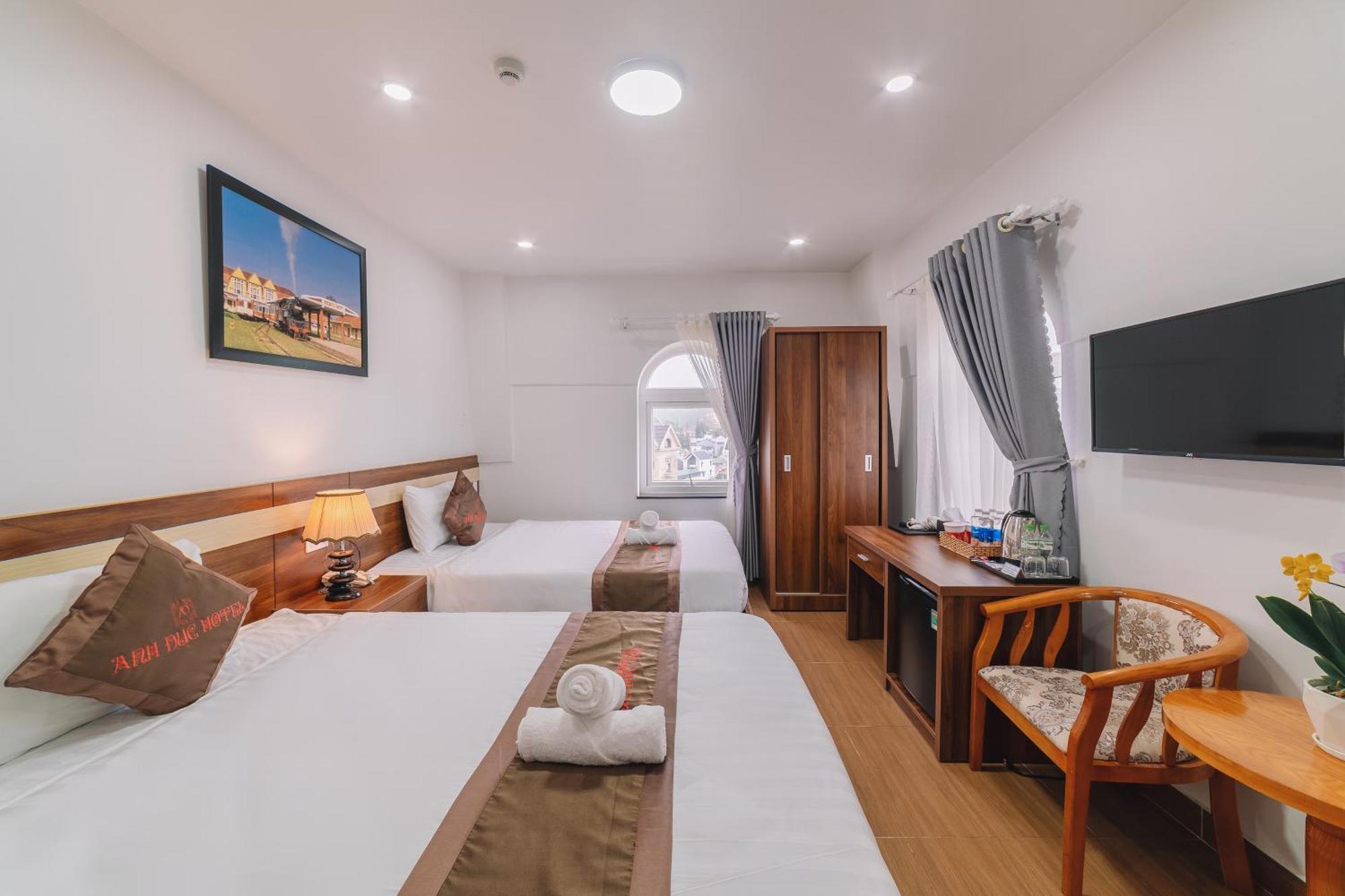 Anh Duc Hotel Da Lat City Exterior photo