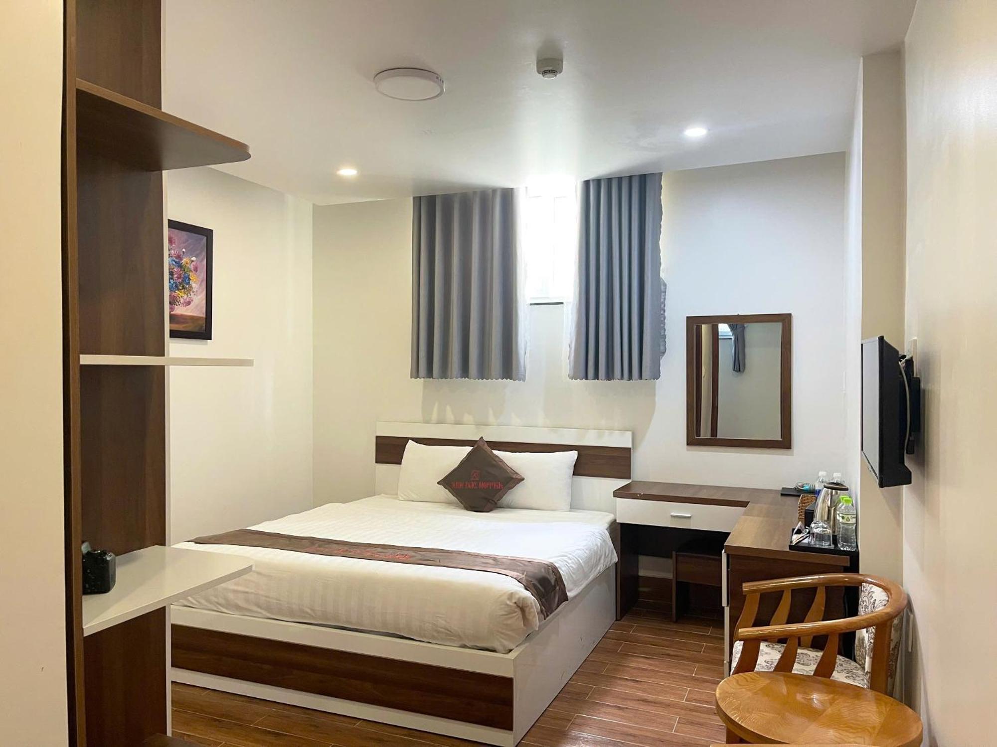 Anh Duc Hotel Da Lat City Exterior photo