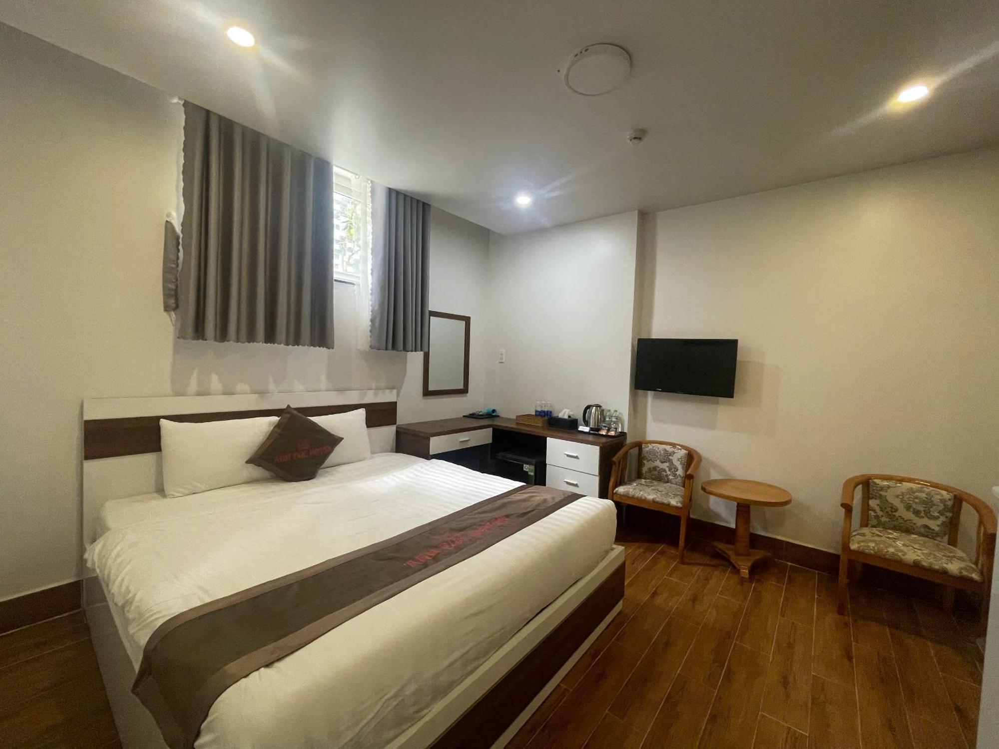 Anh Duc Hotel Da Lat City Exterior photo